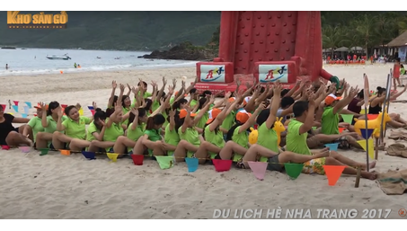 Diamond Bay Beach Games - Nha Trang - Kho san go